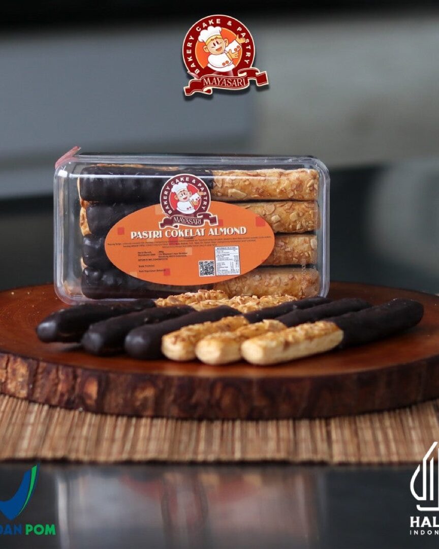 Coklat Almond Pastry Stick