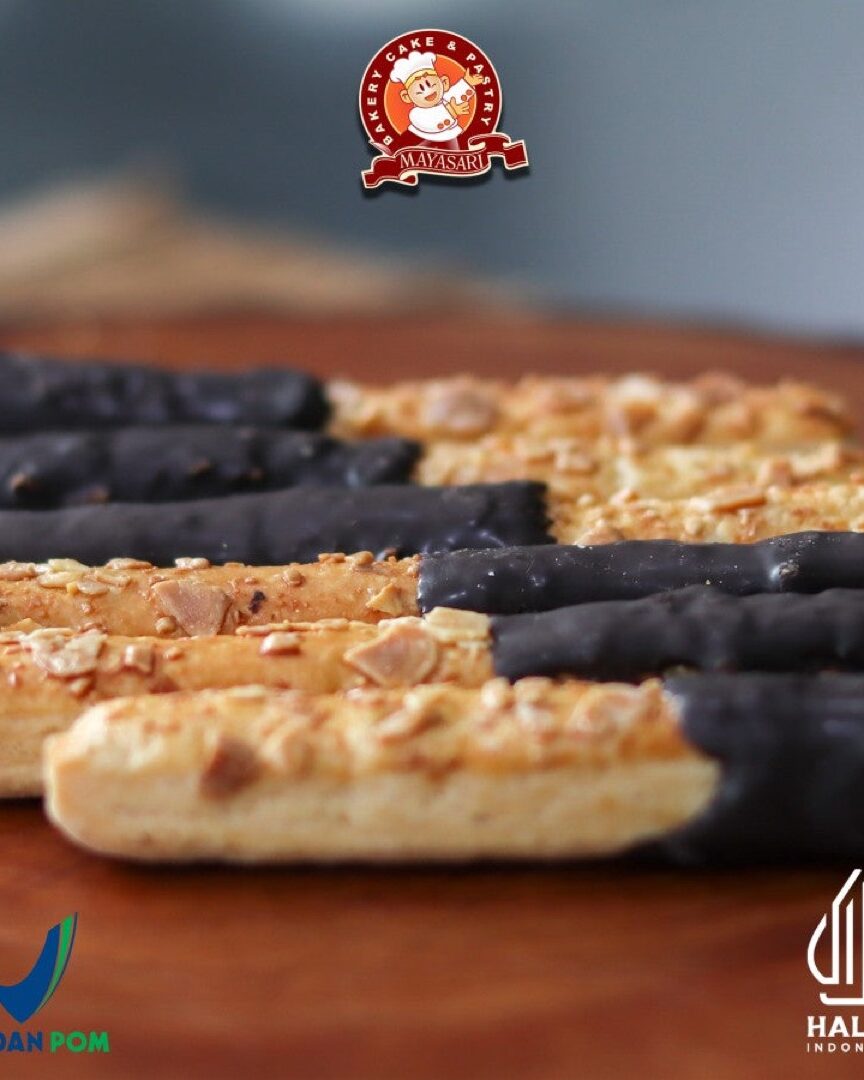Coklat Almond Pastry Stick