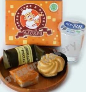 Snack Box C16